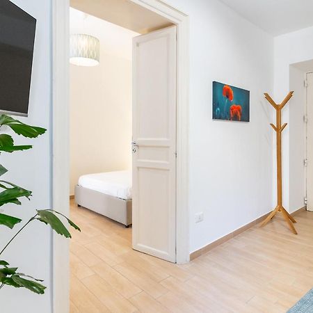 Four Luxury Apartment Palermo Exteriör bild