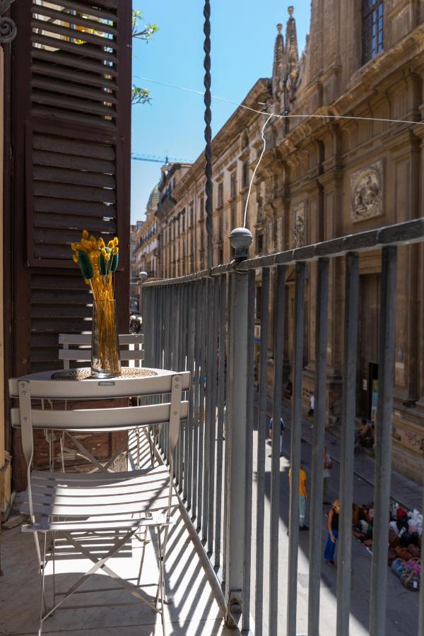 Four Luxury Apartment Palermo Exteriör bild